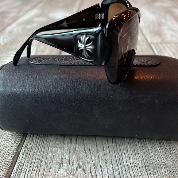 CHROME HEARTS ‘Run Yet?’ Sunglasses - Picture 4 of 11